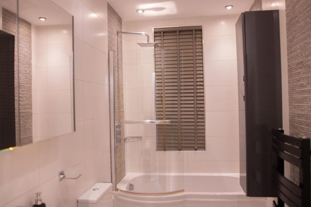 Oikoshomes Three Bedroom Flat In London Exteriör bild