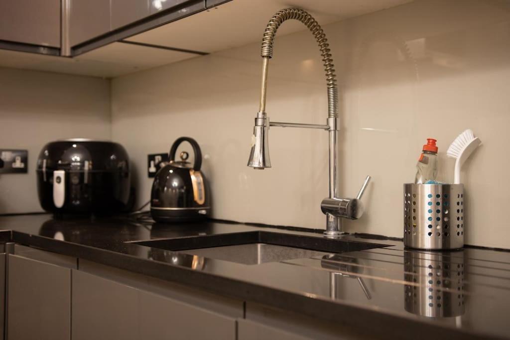 Oikoshomes Three Bedroom Flat In London Exteriör bild