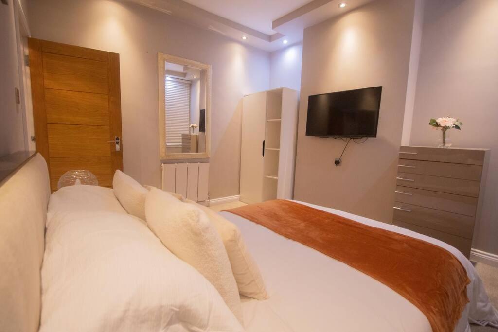 Oikoshomes Three Bedroom Flat In London Exteriör bild