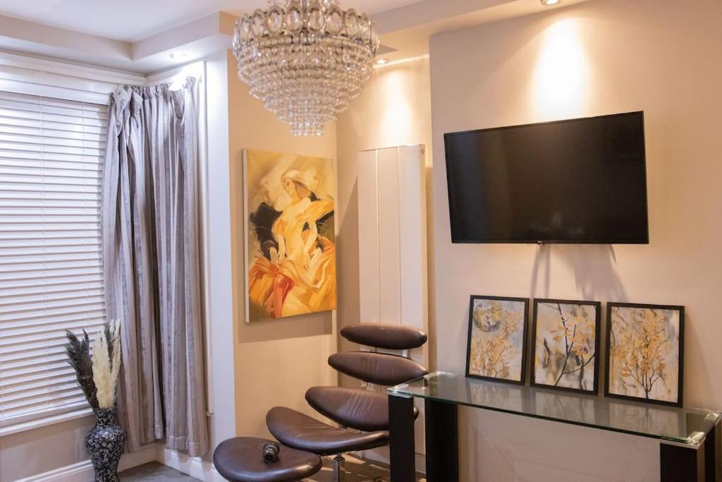 Oikoshomes Three Bedroom Flat In London Exteriör bild